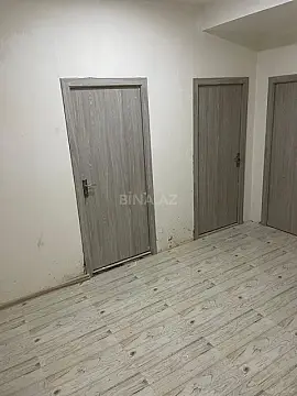 Satılır 10 otaqlı mənzil 300 m²