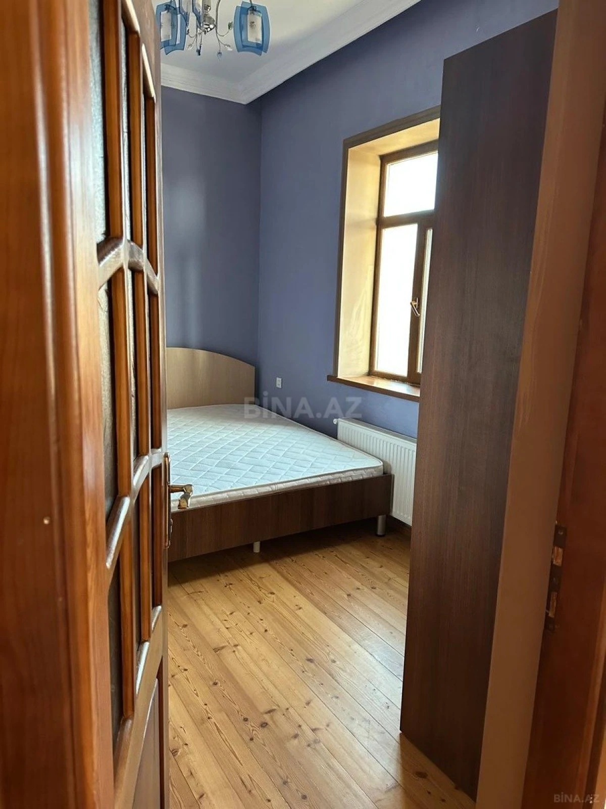 Satılır 8 otaqlı həyət evi 270 m²