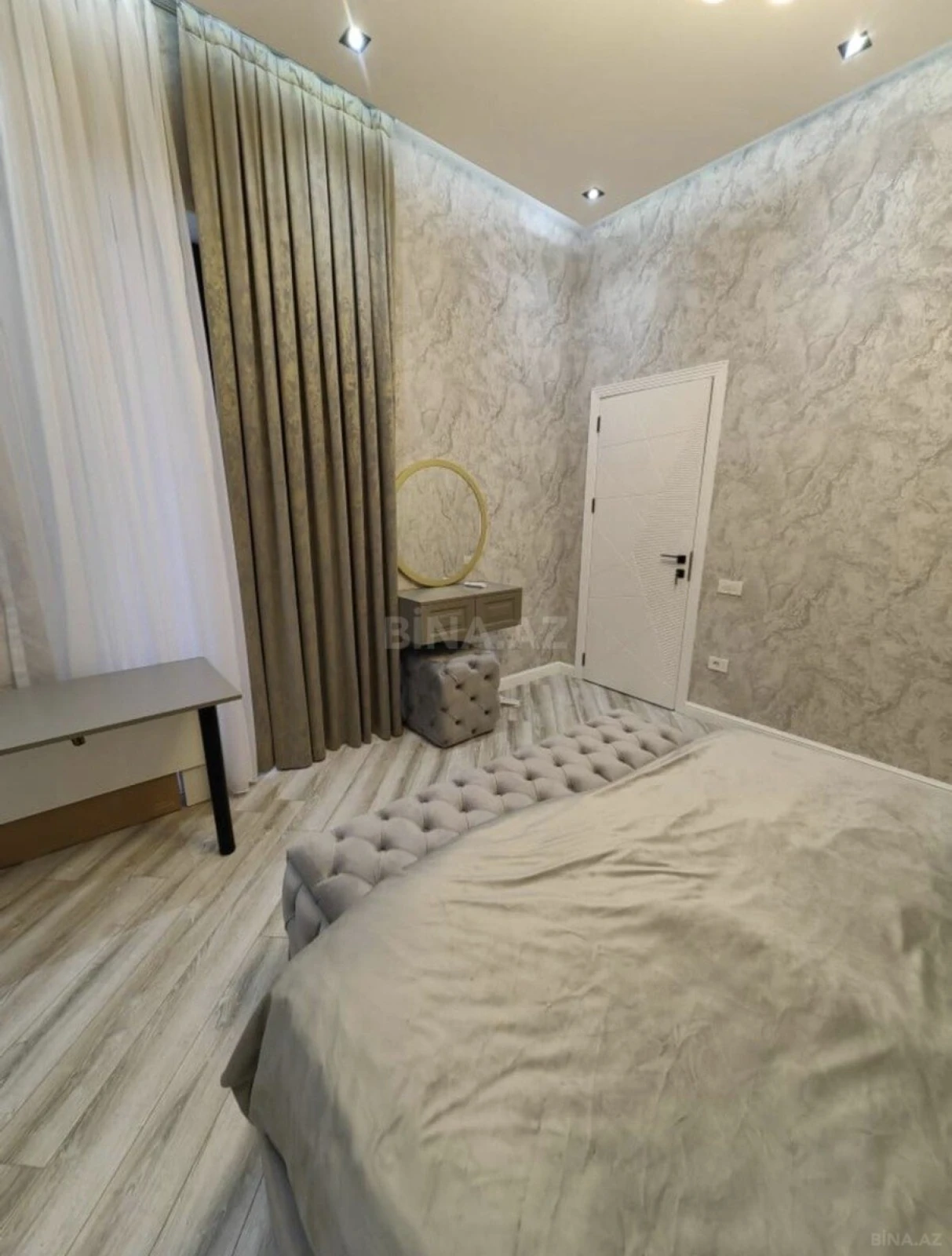 Kirayə verilir 4 otaqlı həyət evi 220 m²