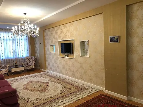 Kirayə verilir 3 otaqlı mənzil 120 m²