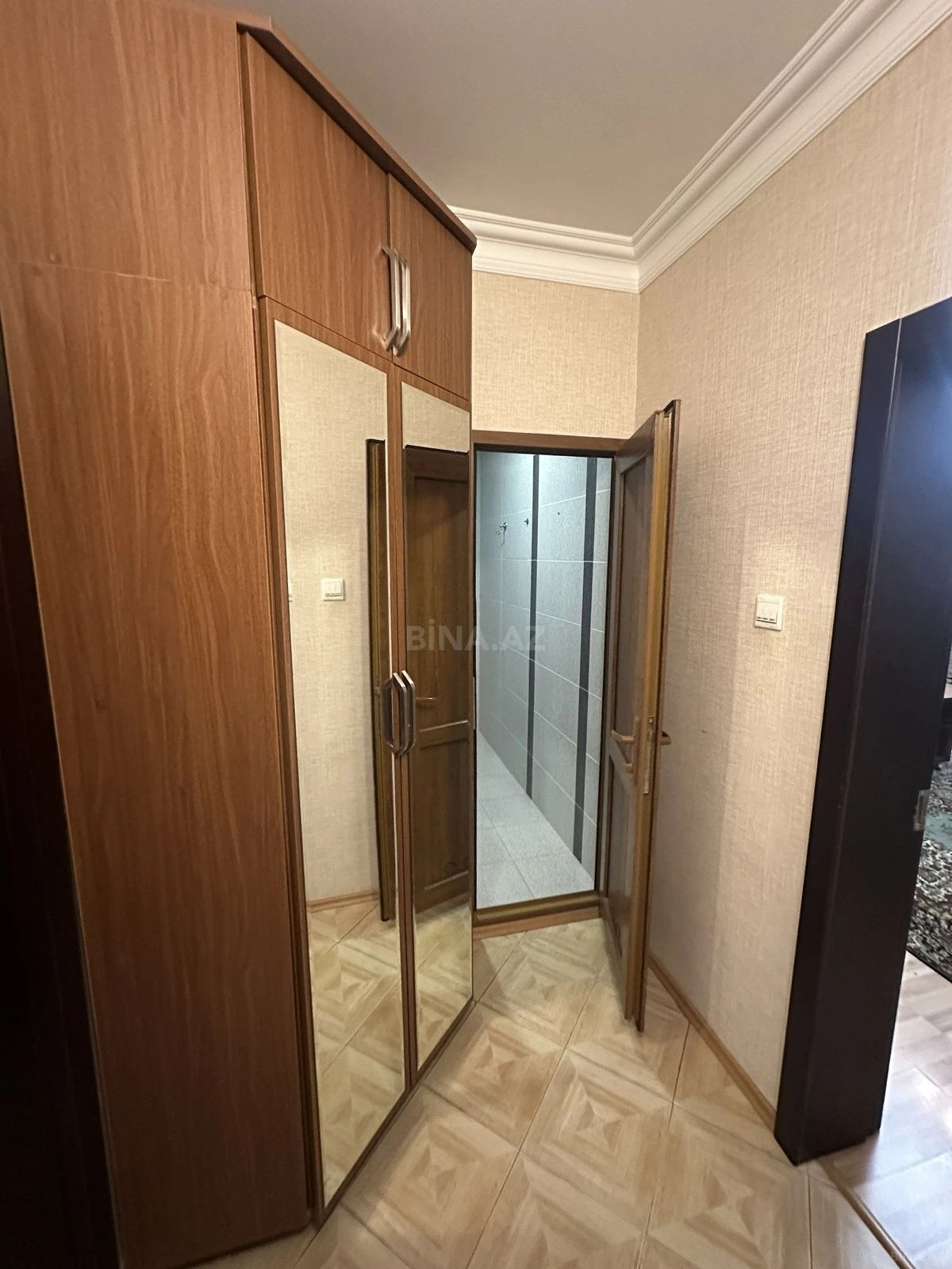 Kirayə verilir 3 otaqlı mənzil 90 m²