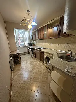 Kirayə verilir 3 otaqlı mənzil 90 m² — Bakı, Badamdar 3 otaq 90.00 m²