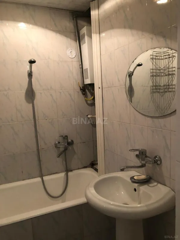Kirayə verilir 4 otaqlı mənzil 80 m²