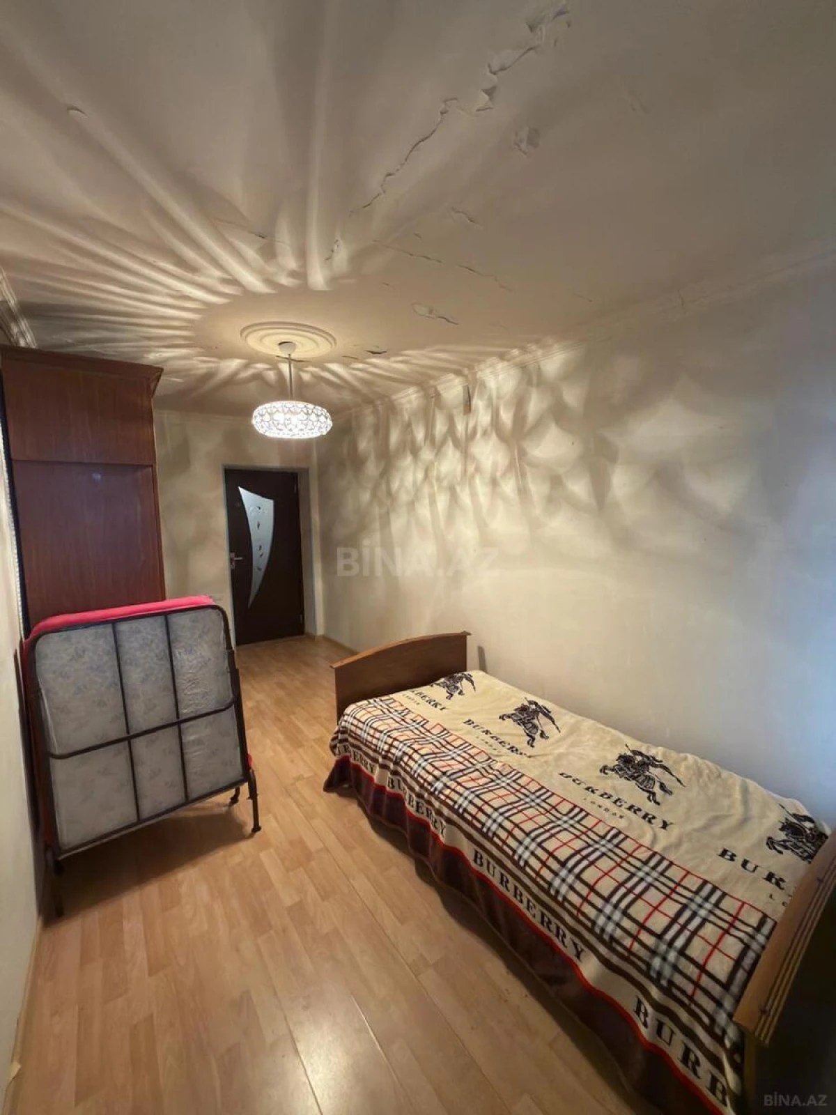 Satılır 3 otaqlı mənzil 75 m²