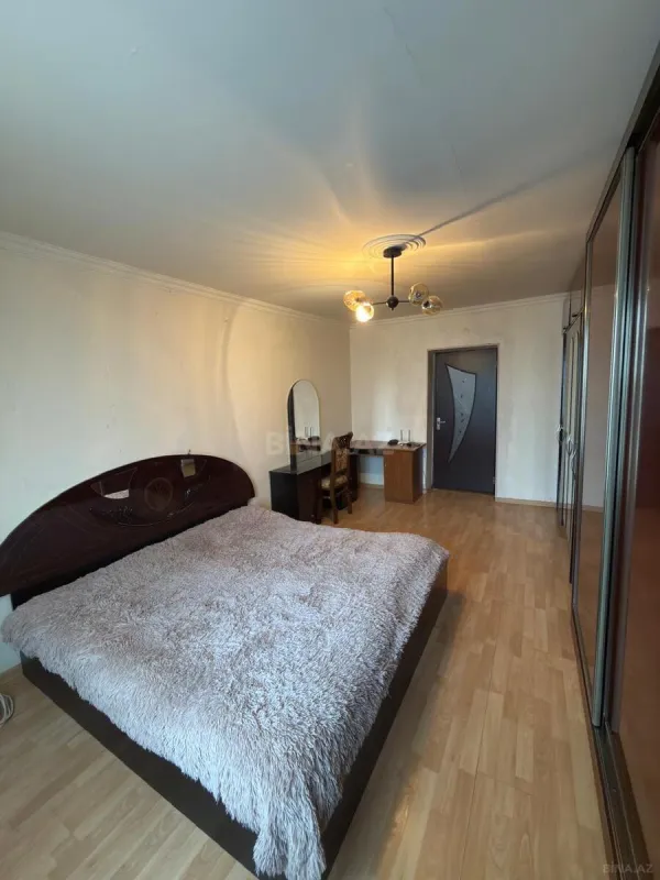 Satılır 3 otaqlı mənzil 75 m²