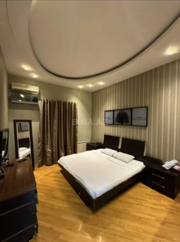 Kirayə verilir 2 otaqlı mənzil 76 m²