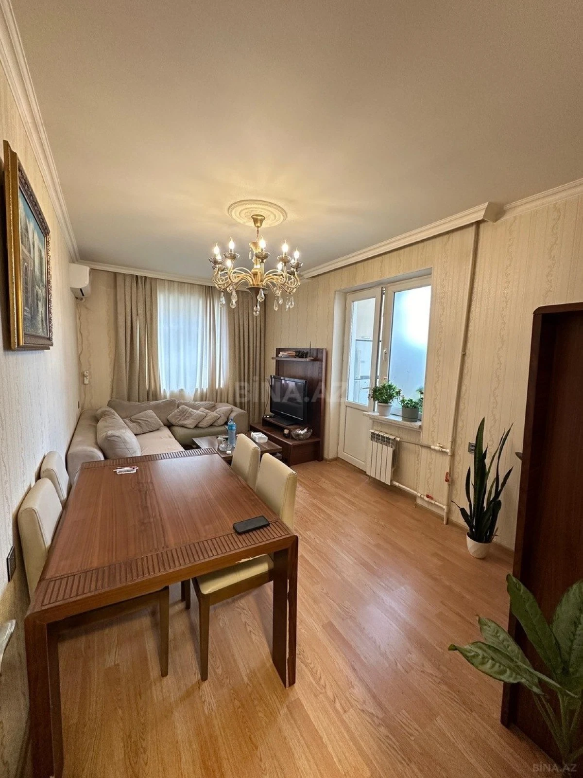 Satılır 2 otaqlı mənzil 60 m²