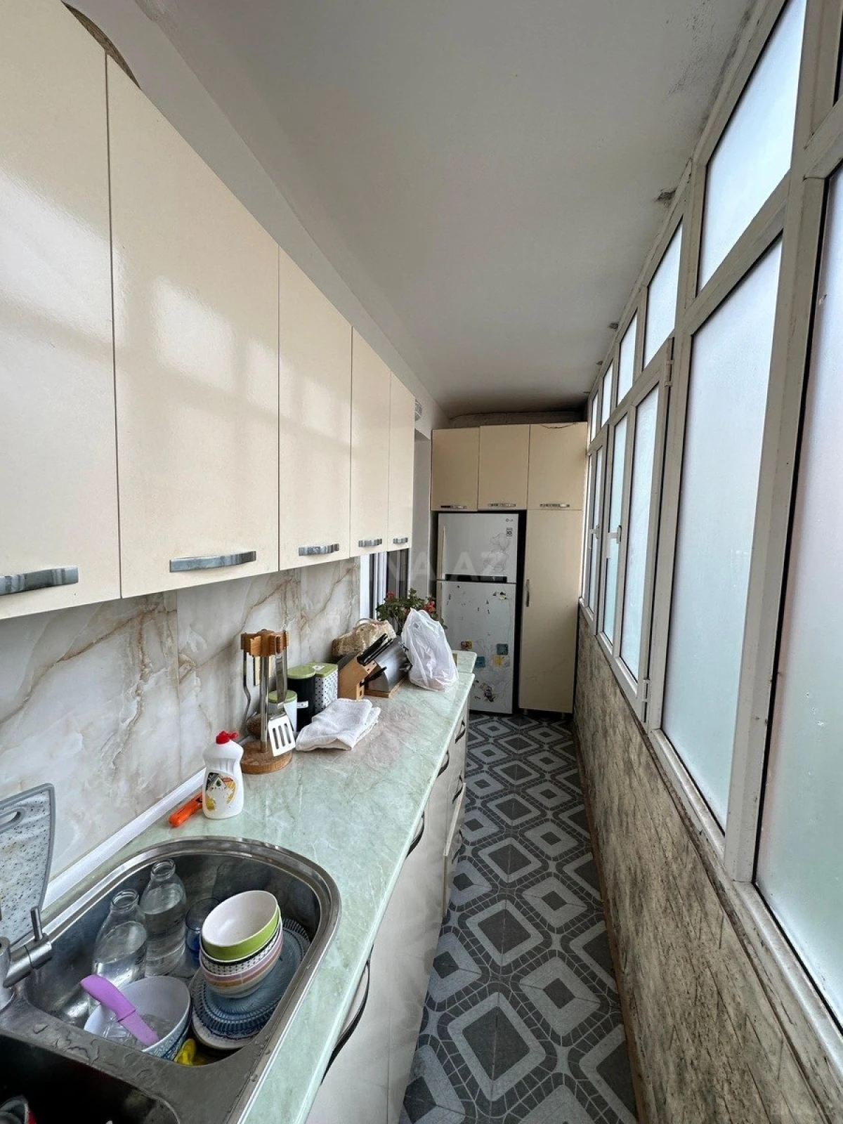 Satılır 2 otaqlı mənzil 60 m²