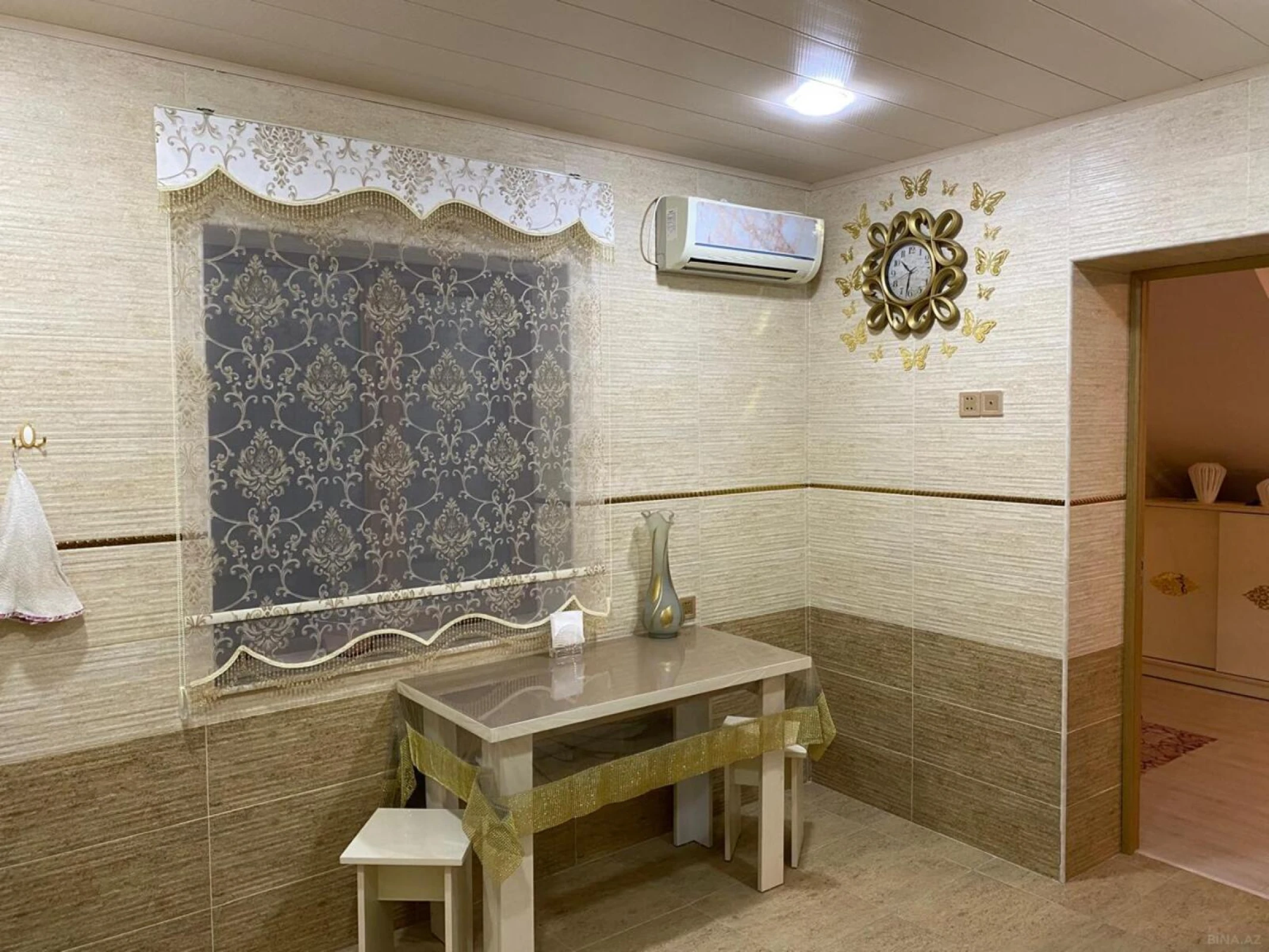 Kirayə verilir 6 otaqlı həyət evi 200 m²