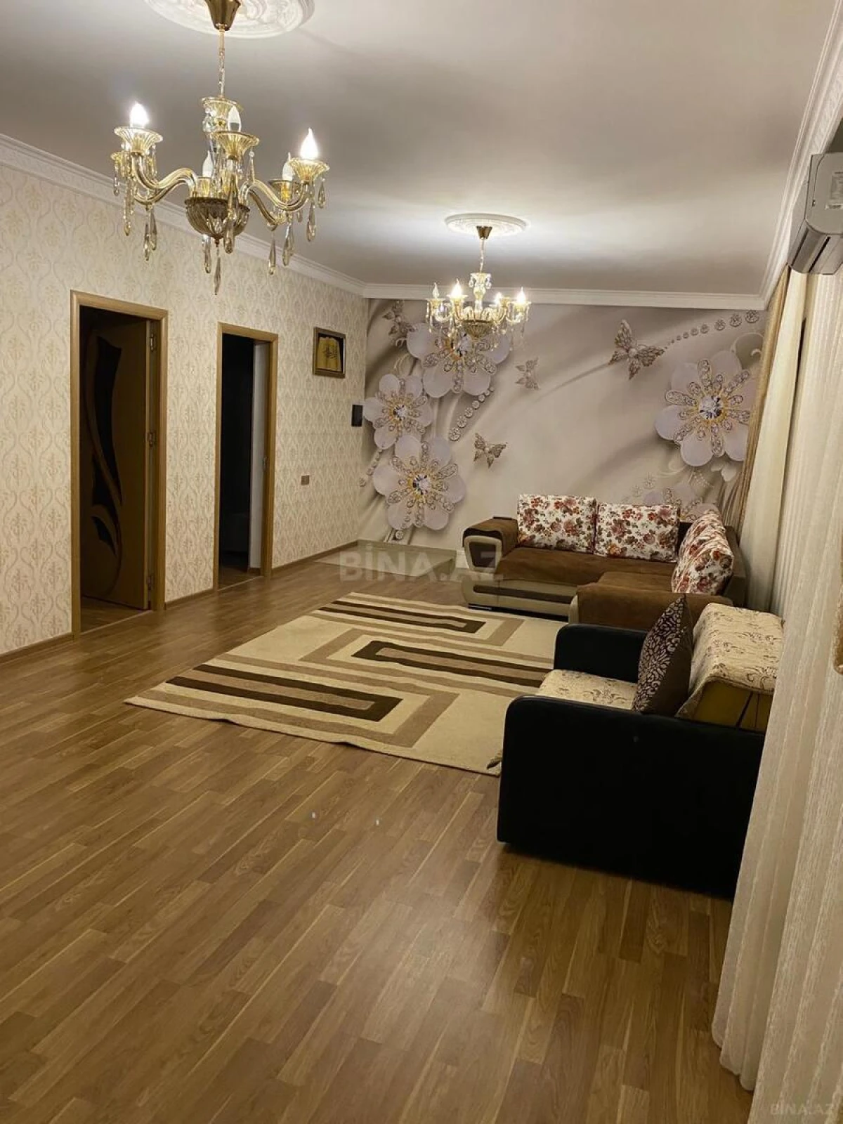 Kirayə verilir 6 otaqlı həyət evi 200 m²