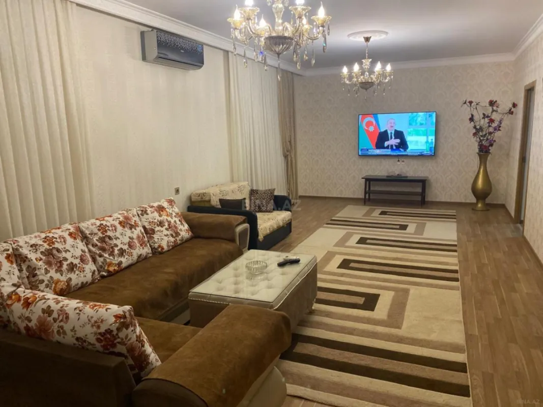 Kirayə verilir 6 otaqlı həyət evi 200 m²