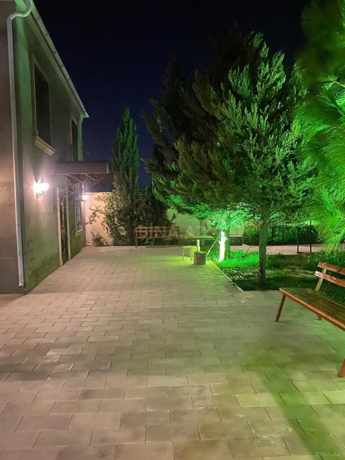 Kirayə verilir 6 otaqlı həyət evi 200 m²