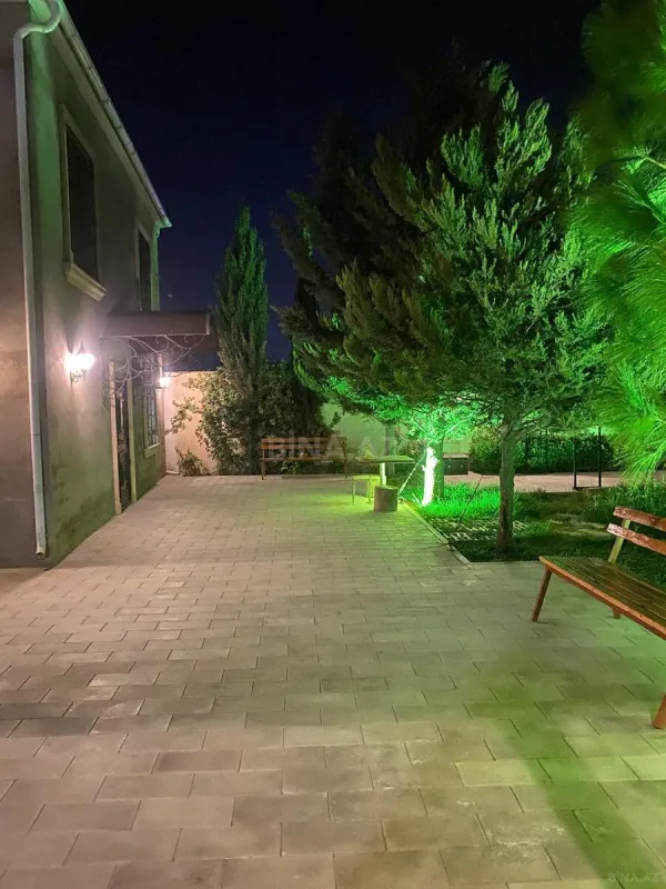 Kirayə verilir 6 otaqlı həyət evi 200 m²