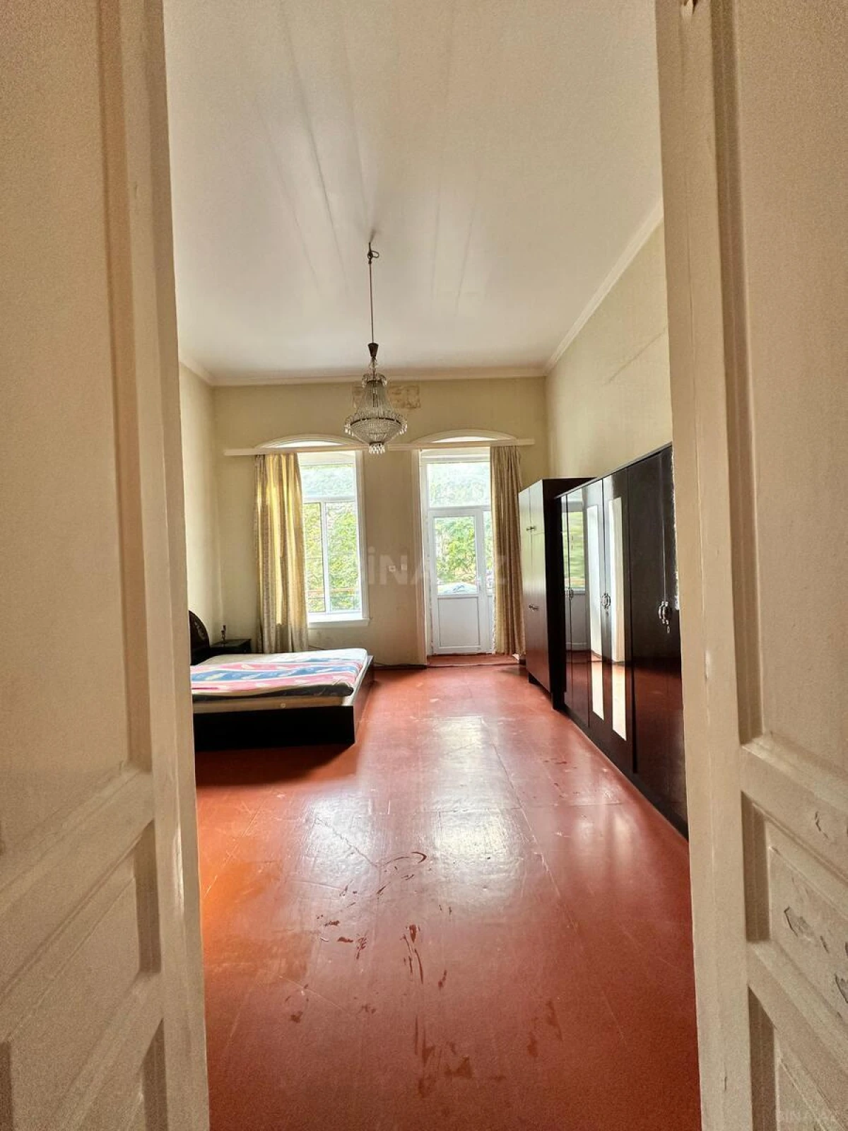 Satılır 2 otaqlı mənzil 70 m²