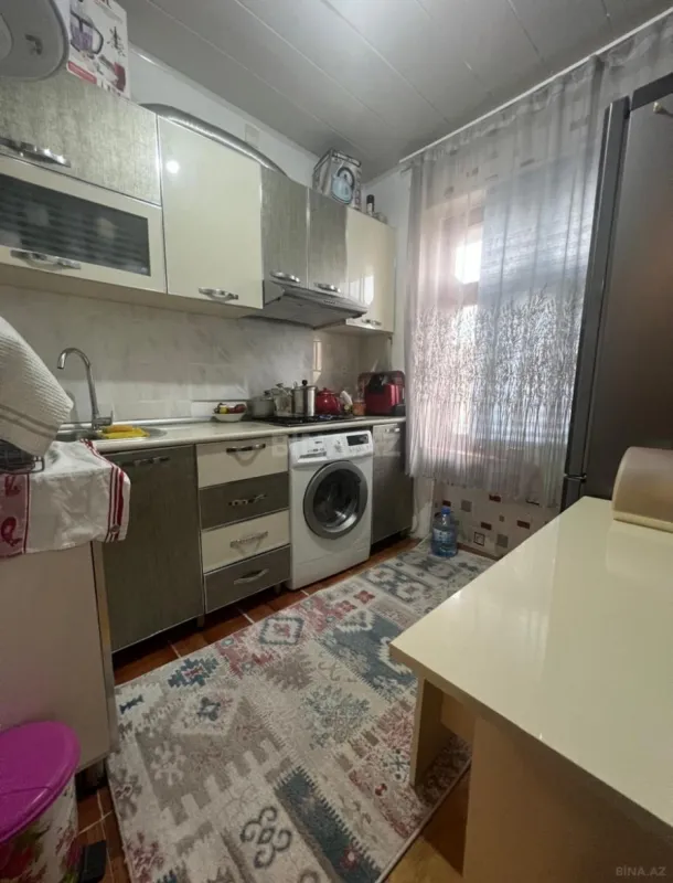 Satılır 3 otaqlı mənzil 64 m²
