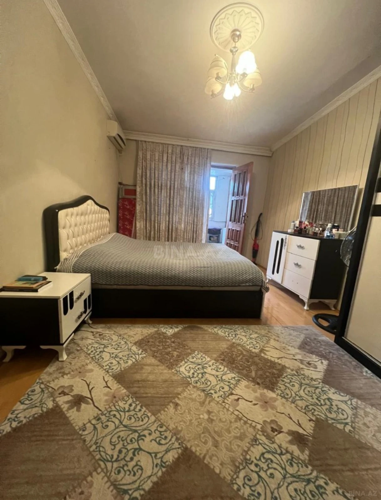 Satılır 3 otaqlı mənzil 64 m²