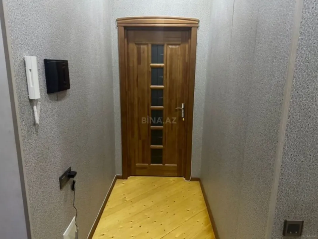 Kirayə verilir 2 otaqlı mənzil 70 m²