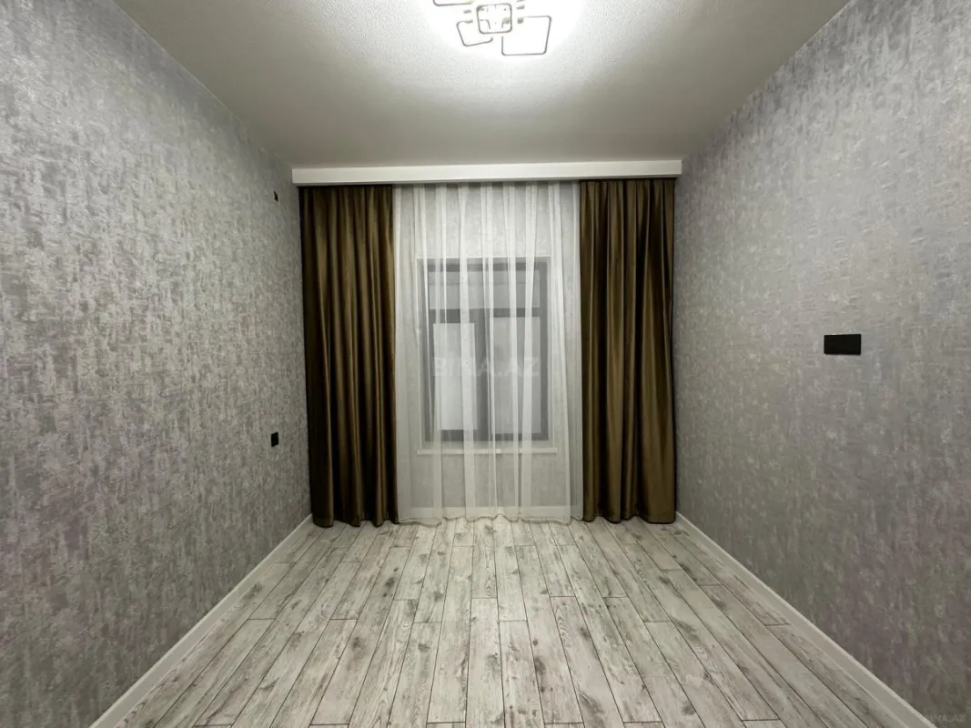 Satılır 4 otaqlı həyət evi 140 m²