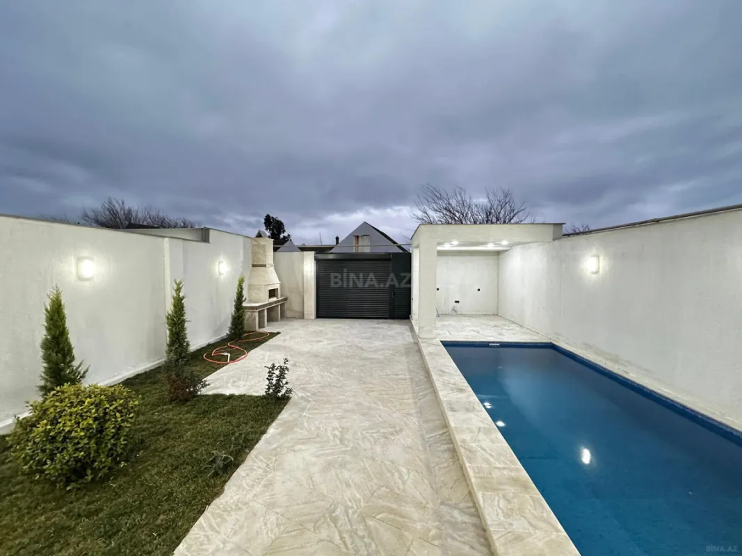 Satılır 4 otaqlı həyət evi 140 m²