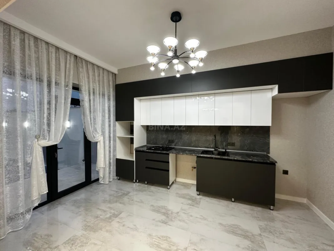 Satılır 4 otaqlı həyət evi 140 m²