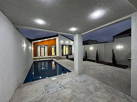 Satılır 4 otaqlı həyət evi 140 m²