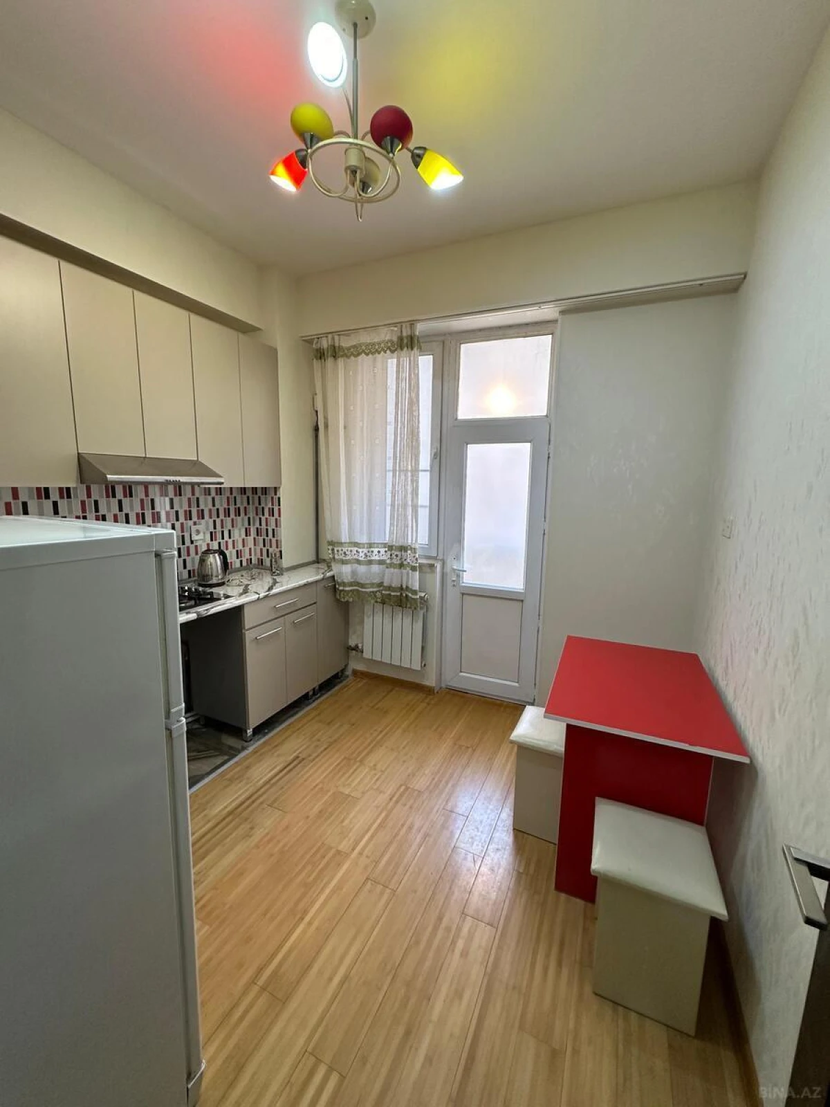 Satılır 1 otaqlı mənzil 40 m²