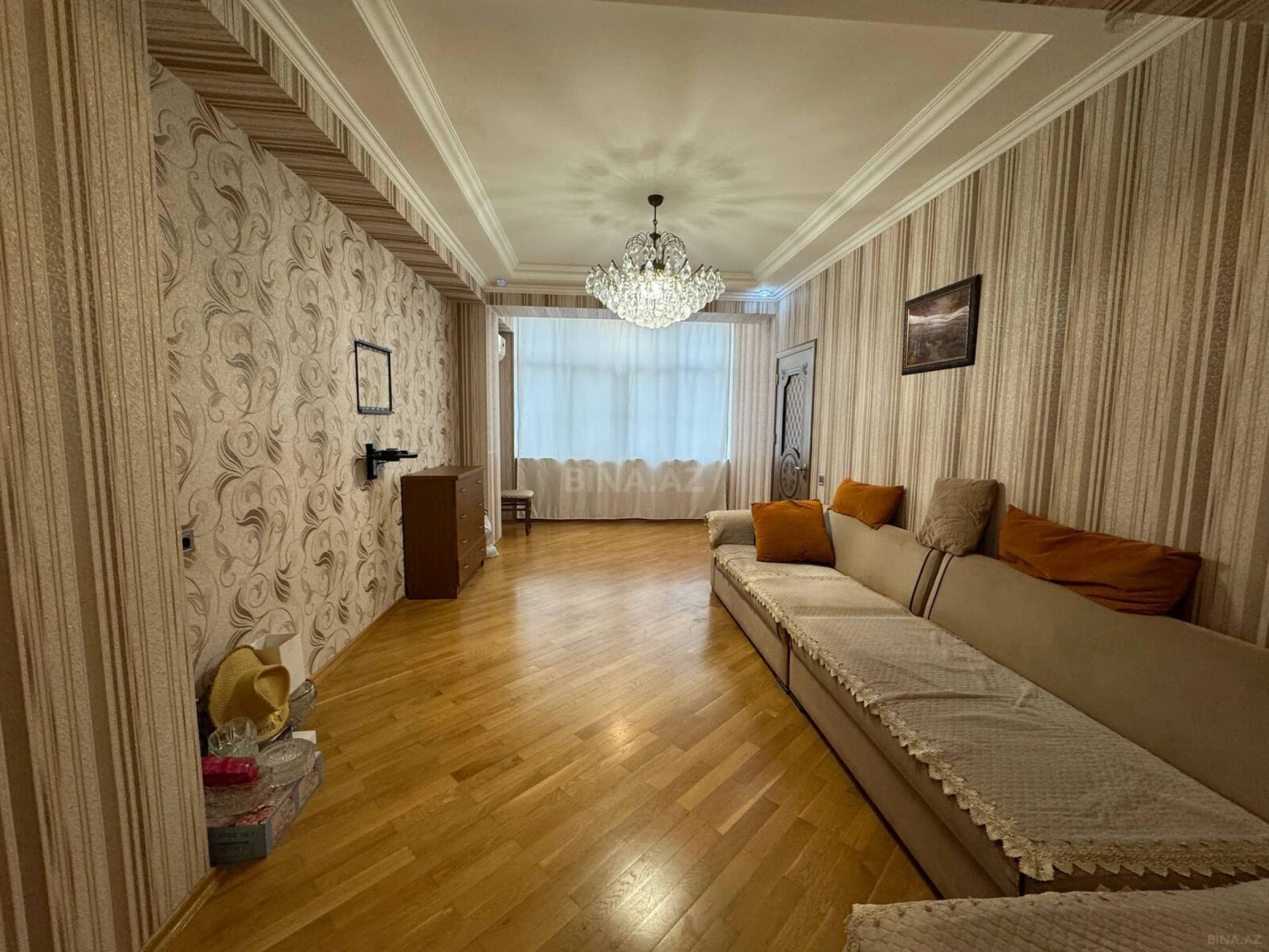 Satılır 3 otaqlı mənzil 87 m²