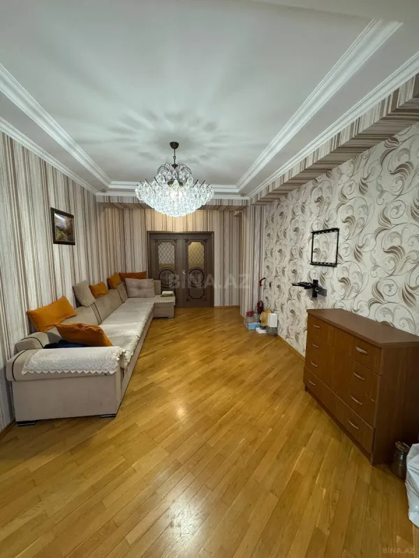 Satılır 3 otaqlı mənzil 87 m²