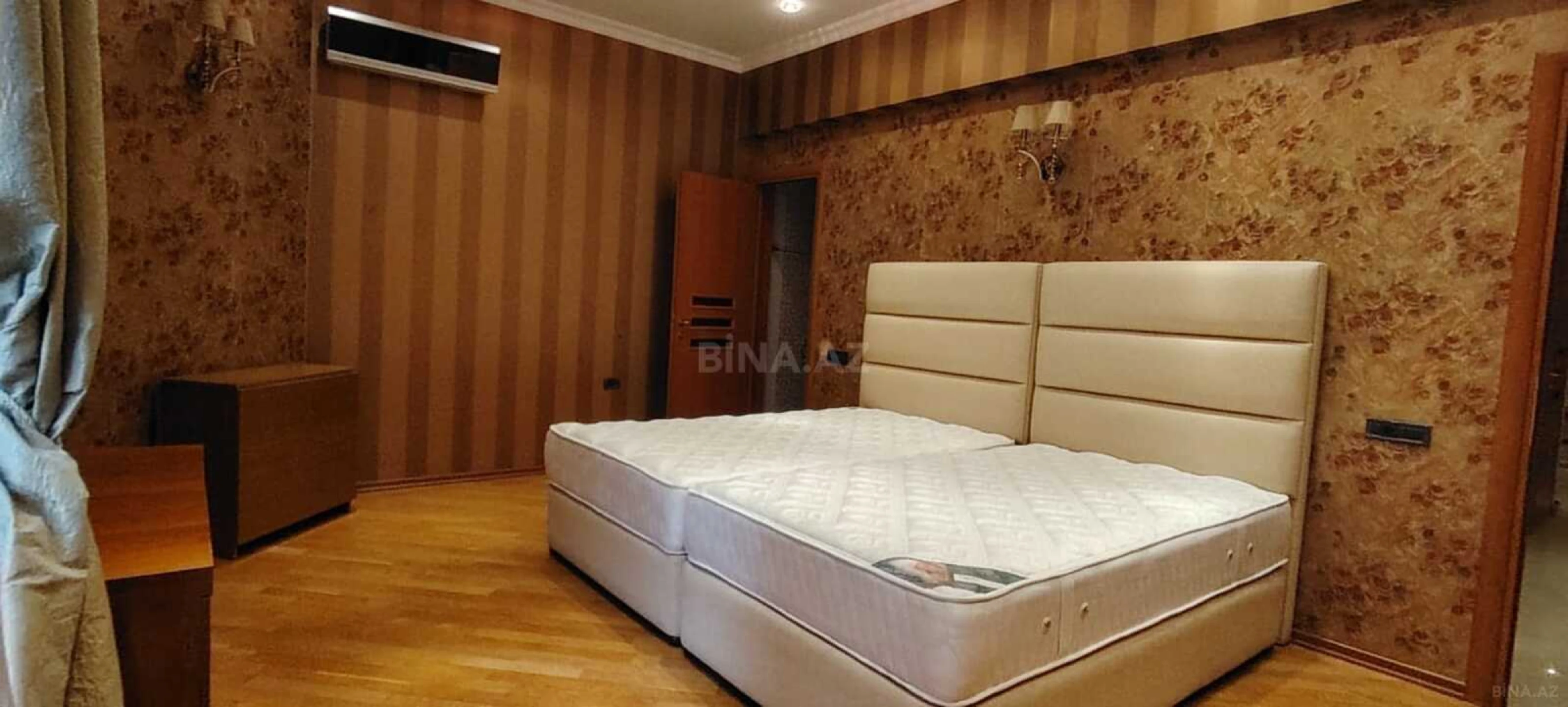 Kirayə verilir 3 otaqlı mənzil 178 m²