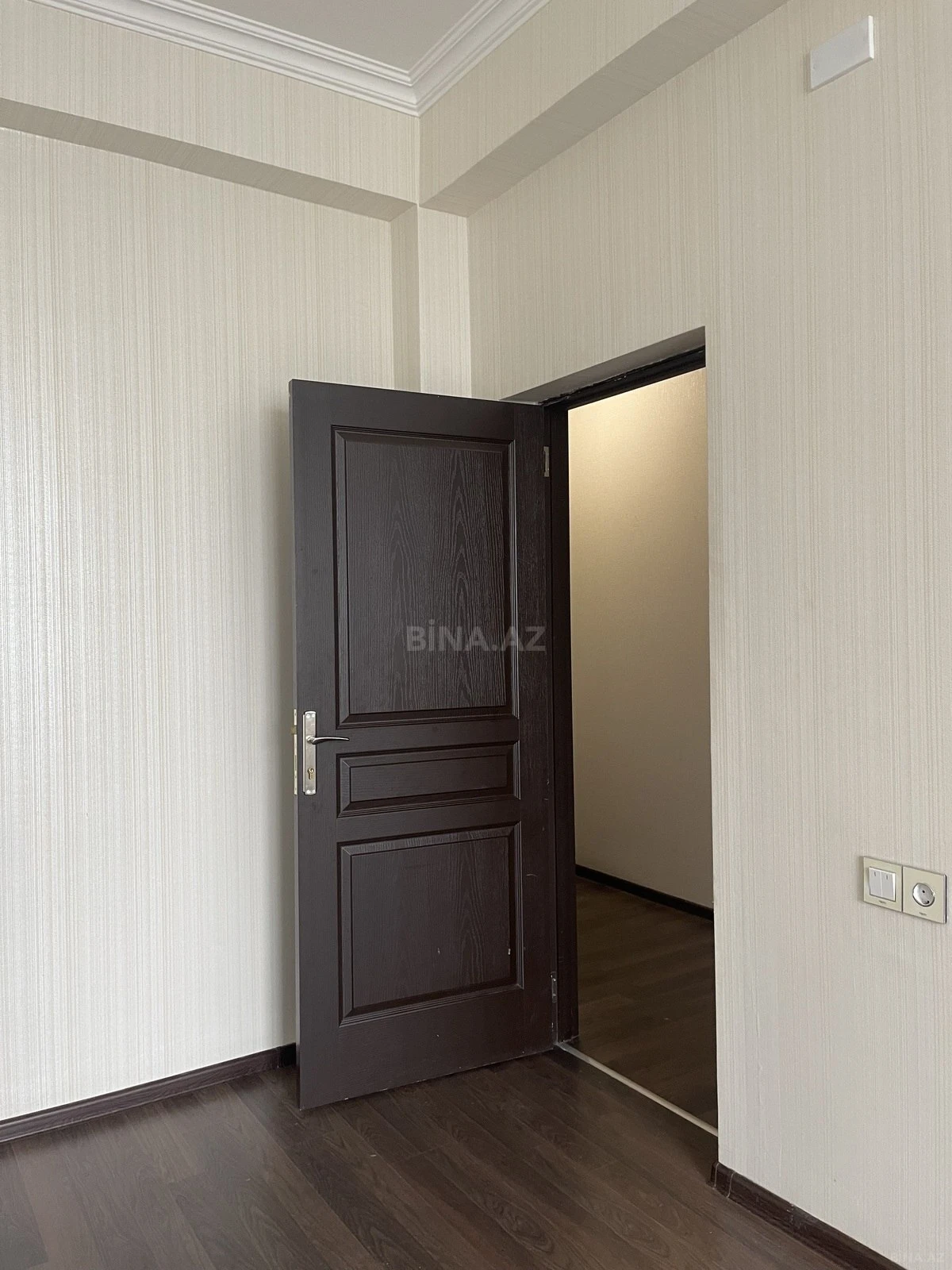 Kirayə verilir 3 otaqlı mənzil 77 m²