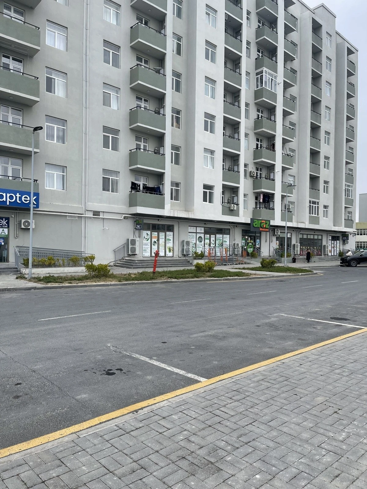 Kirayə verilir 3 otaqlı mənzil 77 m²
