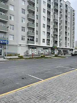 Kirayə verilir 3 otaqlı mənzil 77 m²