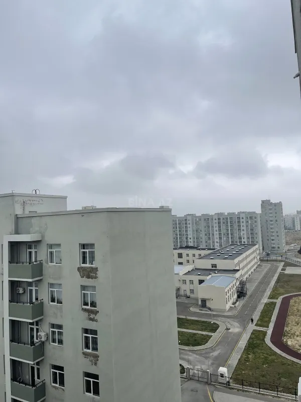 Kirayə verilir 3 otaqlı mənzil 77 m²