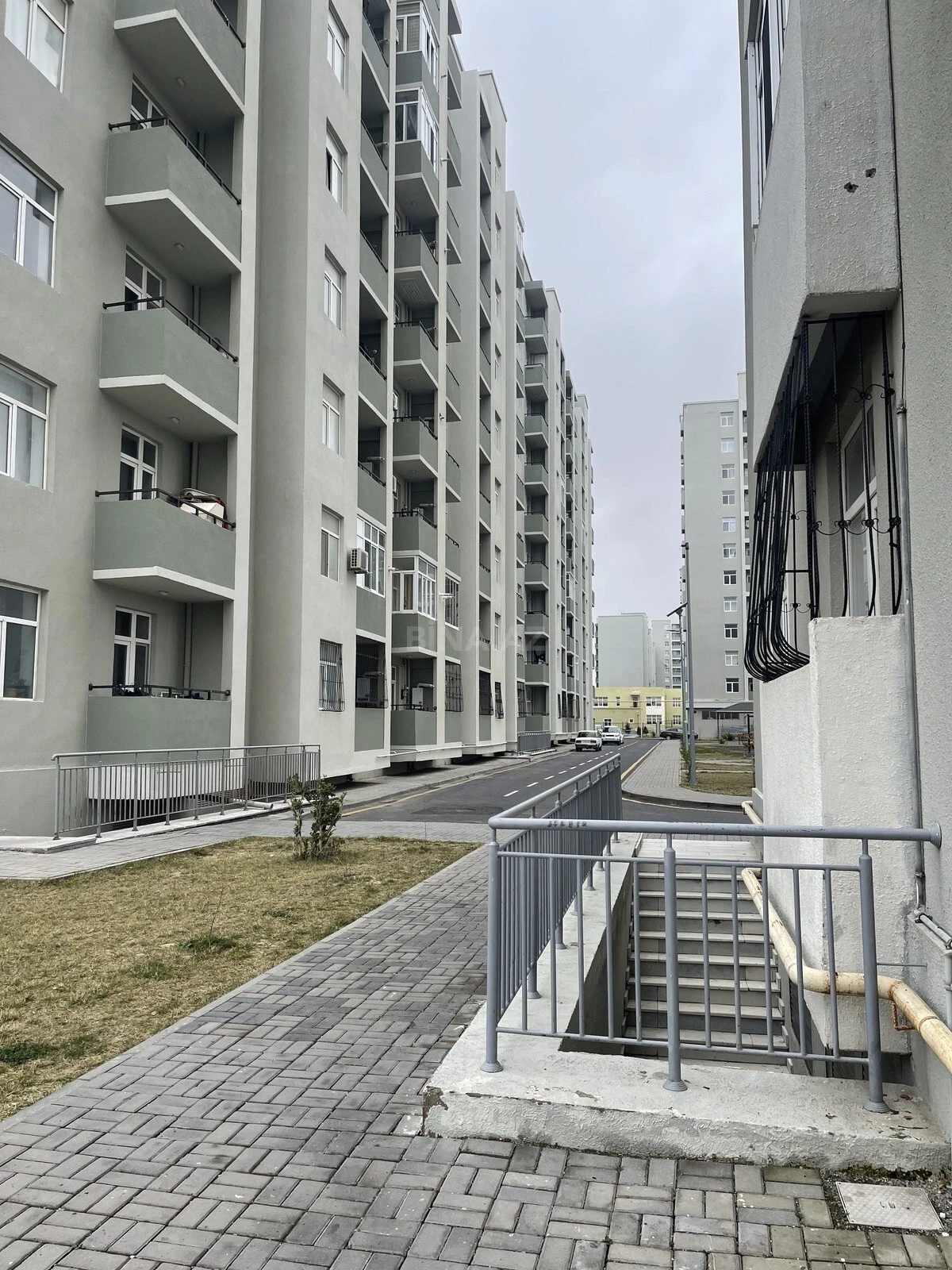 Kirayə verilir 3 otaqlı mənzil 77 m²