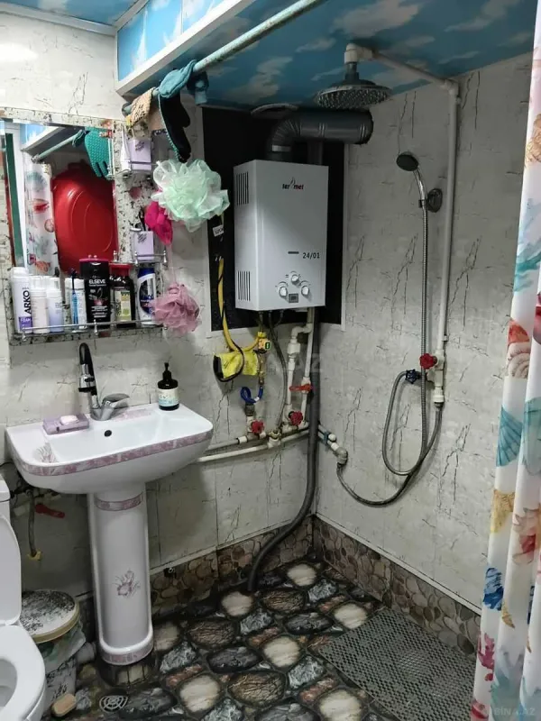 Satılır 2 otaqlı mənzil 65 m²