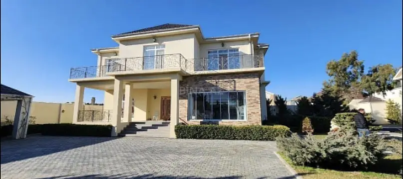 Kirayə verilir 6 otaqlı həyət evi 360 m²