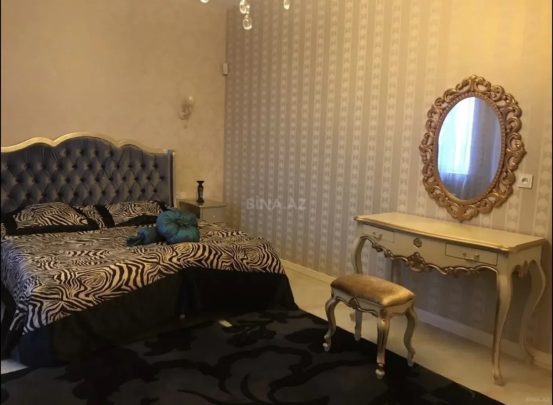 Kirayə verilir 6 otaqlı həyət evi 360 m²