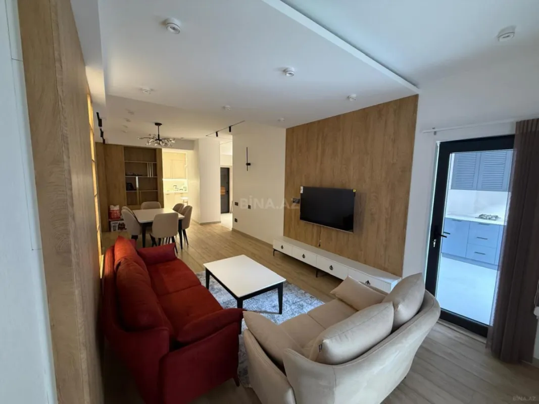 Kirayə verilir 2 otaqlı mənzil 75 m²