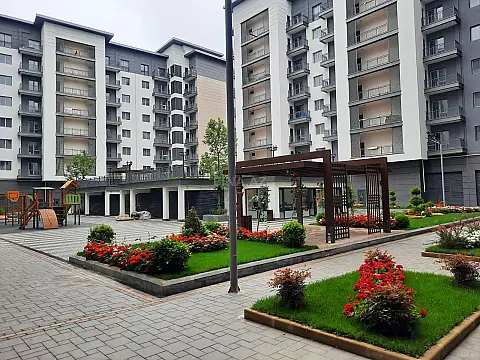 Satılır qaraj 35 m²