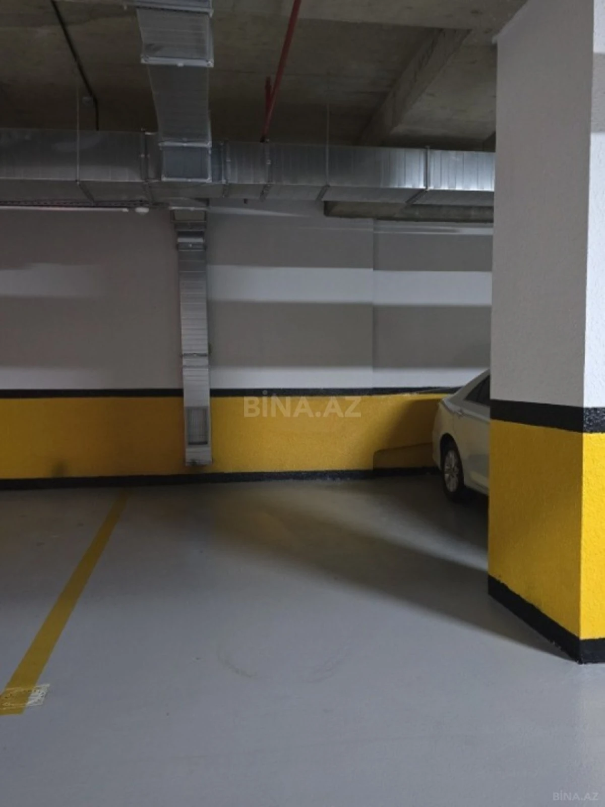 Satılır qaraj 35 m²