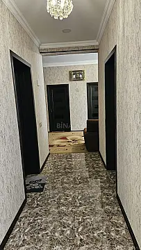 Satılır 7 otaqlı həyət evi 210 m²