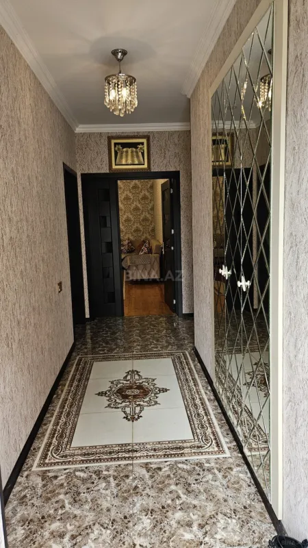 Satılır 7 otaqlı həyət evi 210 m²