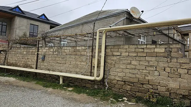 Satılır 7 otaqlı həyət evi 210 m²