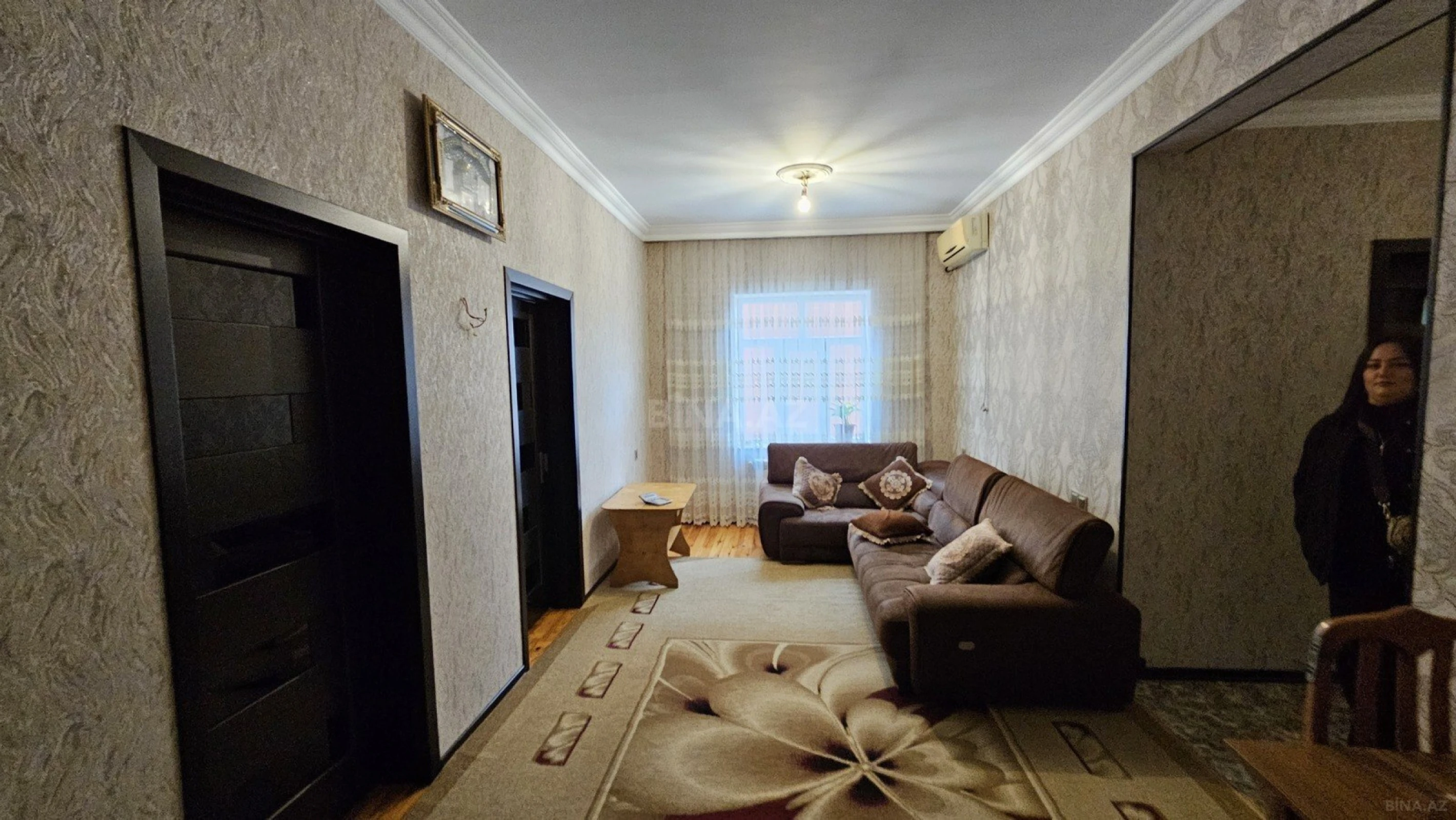 Satılır 7 otaqlı həyət evi 210 m²