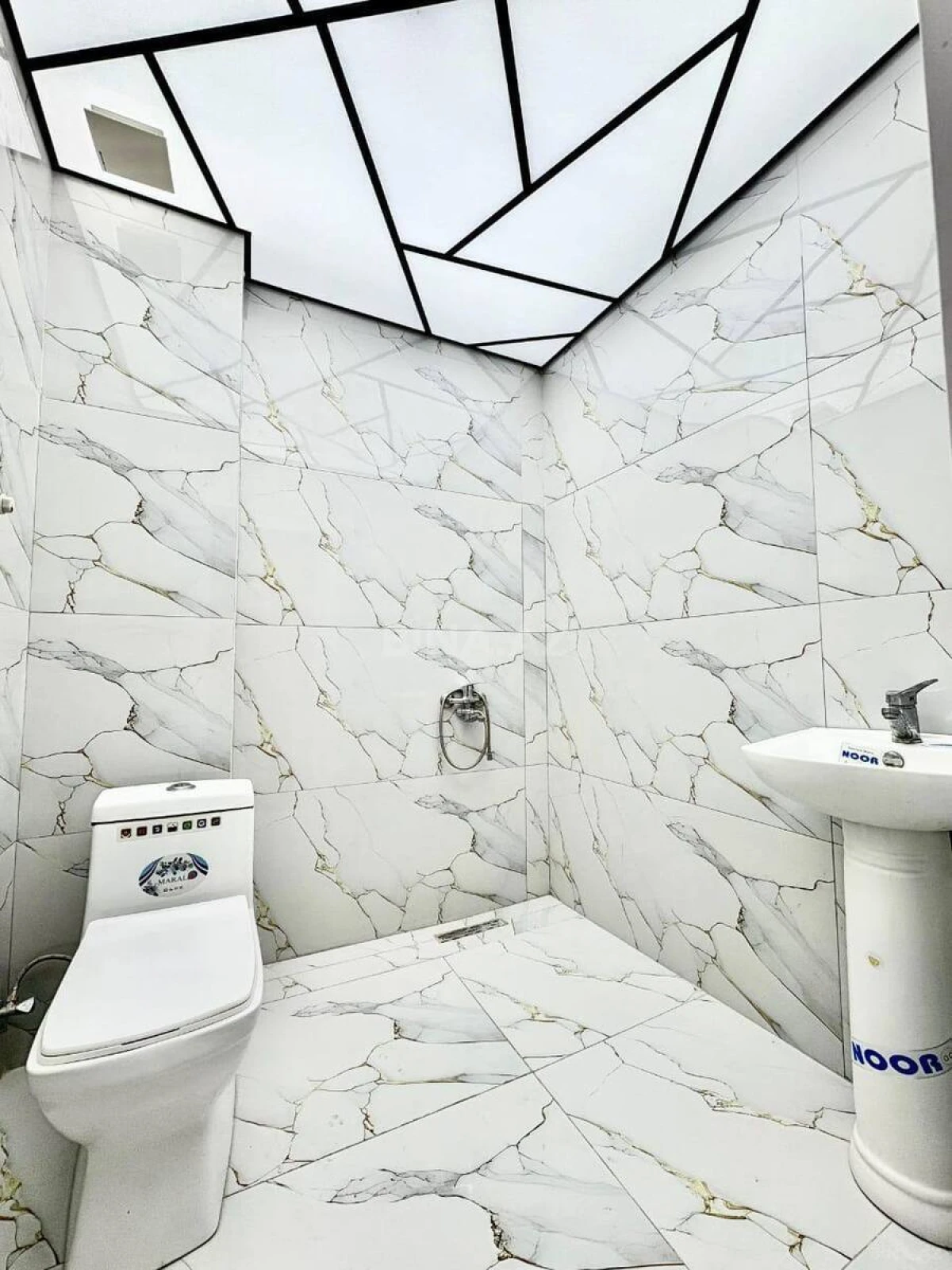 Satılır 2 otaqlı mənzil 59 m²