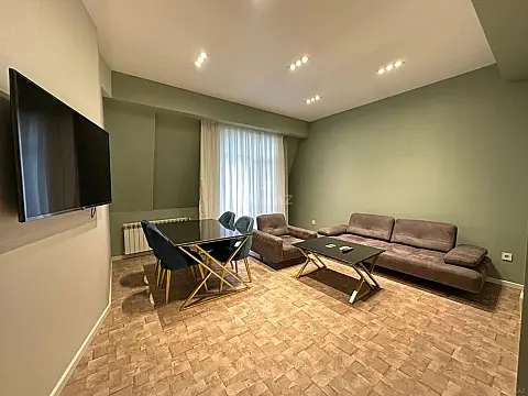 Kirayə verilir 2 otaqlı mənzil 100 m² — Bakı, Xətai 2 otaq 100.00 m²