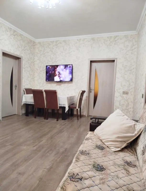 Satılır 5 otaqlı həyət evi 115 m²
