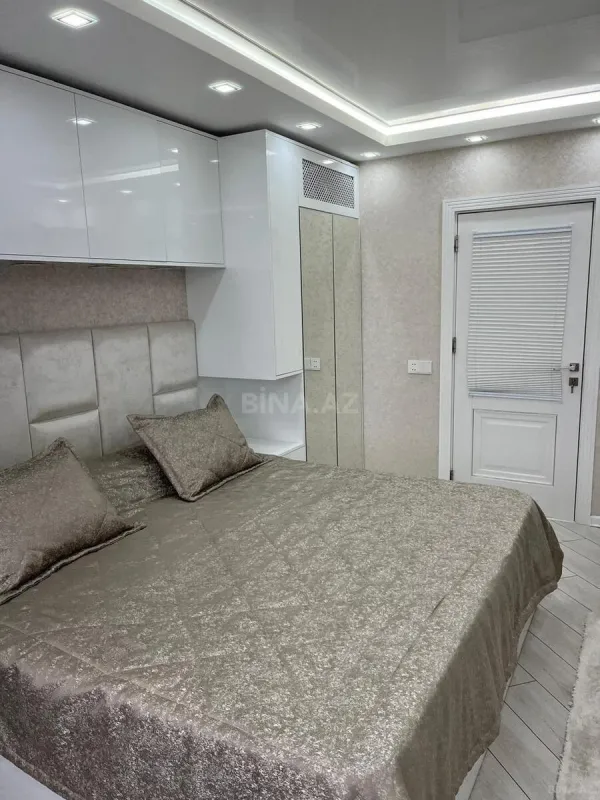 Satılır 3 otaqlı mənzil 80 m²