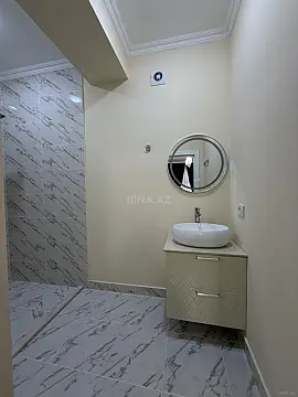Satılır 3 otaqlı mənzil 135 m²