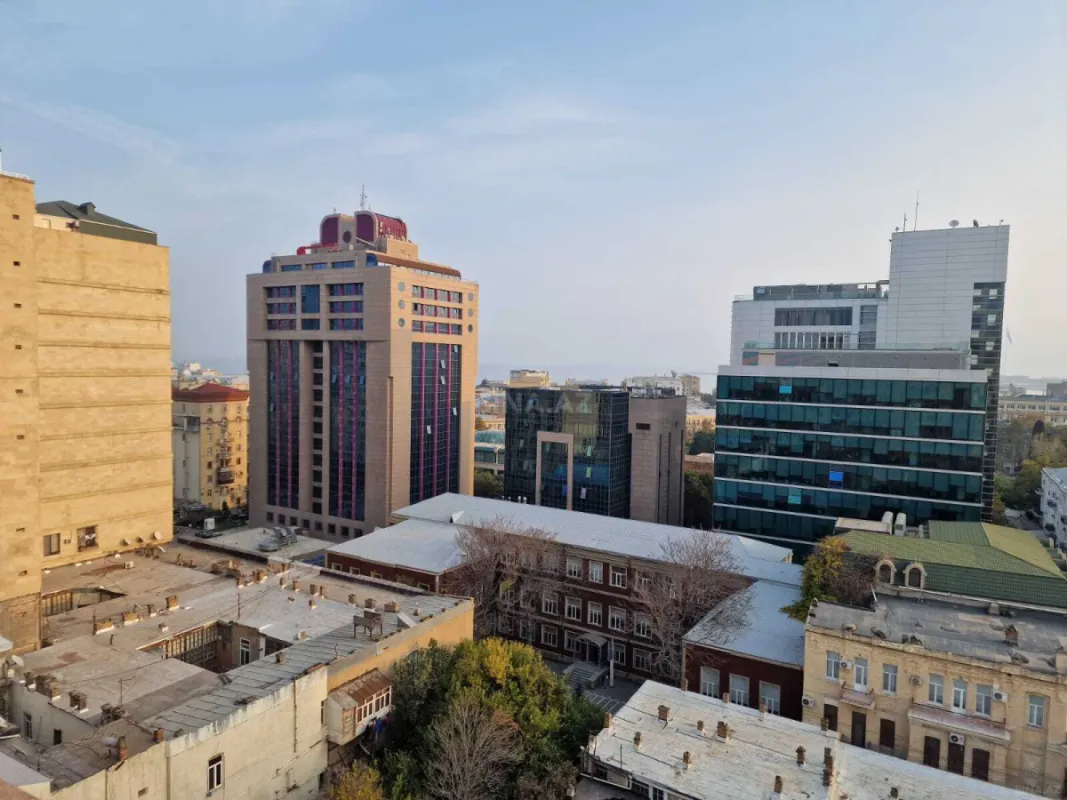 Kirayə verilir 3 otaqlı mənzil 102 m²